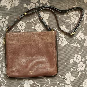 Fossil Preston Expandable leather crossbody